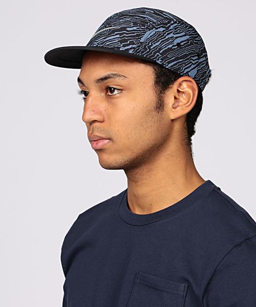NIKE（ナイキ）の「NIKE（ナイキ） AW84グラフィックキャップ