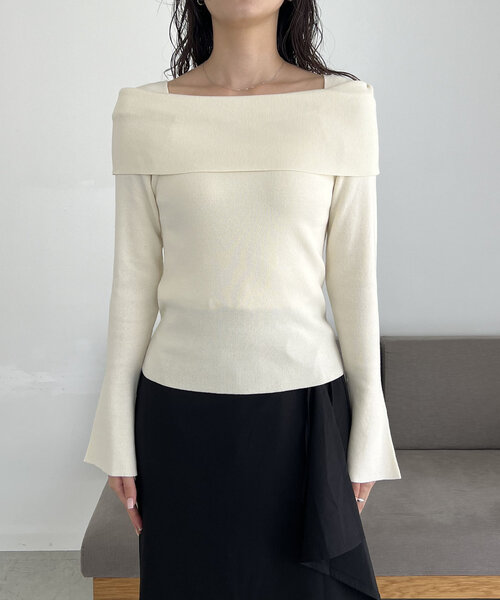 CAPRICIEUX LE'MAGE（カプリシューレマージュ）の「オフショル風