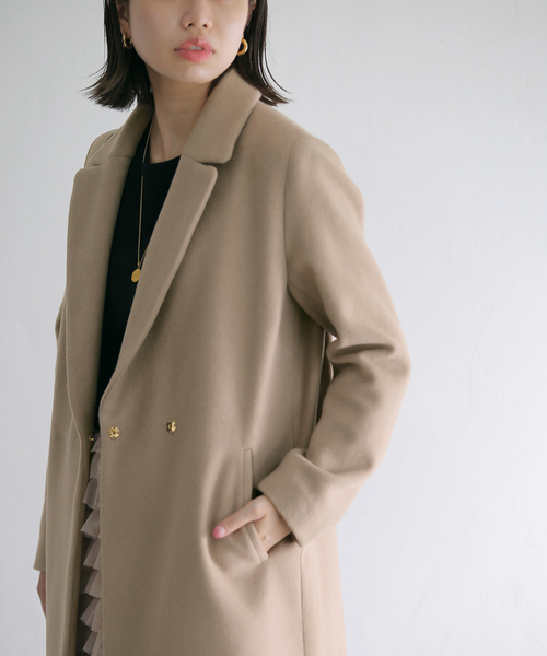 La TOTALITE（ラトータリテ）の「ウールビーバーチェスターコート