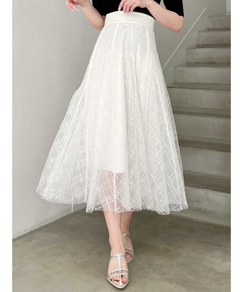 dazzlin（ダズリン）の「スパンコールチュールチェックスカート