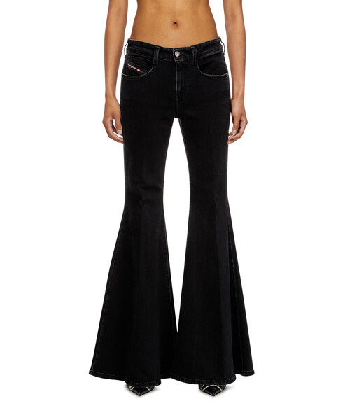 ウィメンズ デニムパンツ FLARE 1970 D-BLEESS L.30（デニムパンツ