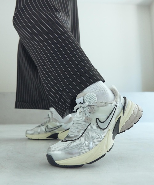 セール】ナイキ V2K ラン シューズ / Nike V2K Run Shoes HJ4497-100