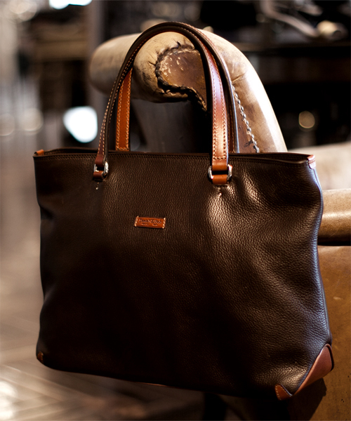 NANO universe（ナノユニバース）の「Daniel&Bob(ダニエル＆ボブ