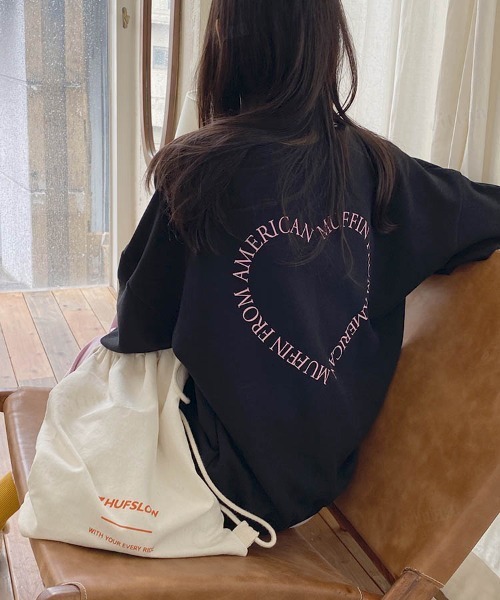 韓国ファッションハートロゴオーバーサイズスウェット（スウェット