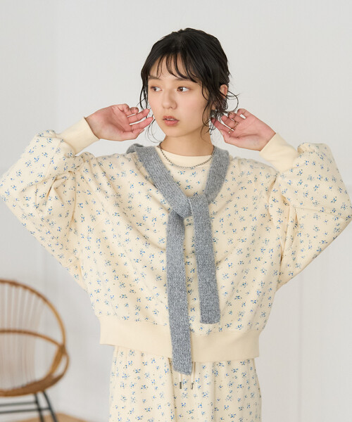 セール】＜セットアップ対応＞フラワー プリントスウェット／小花柄