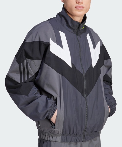 adidas（アディダス）の「アディダス Rekive ウーブントラック