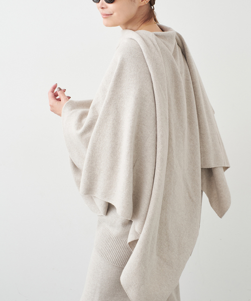 Deuxieme Classe（ドゥーズィエムクラス）の「OLBIA ストール