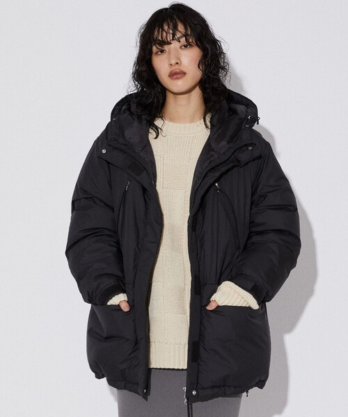 FIRST DOWN（ファーストダウン）の「FIRST DOWN × Firsthand