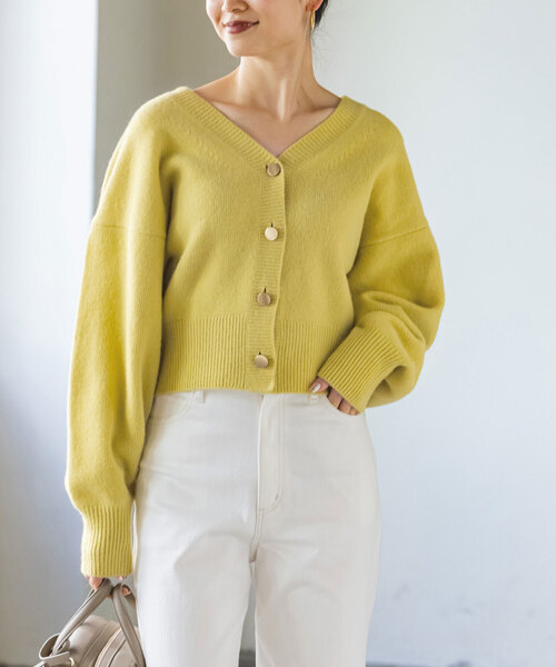 Noble（ノーブル）の「カシミヤ混Vネックパフスリーブカーディガン