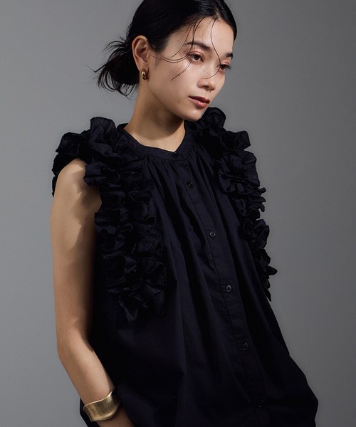セール】【crinkle crinkle crinkle】別注side frill no sleeve blouse