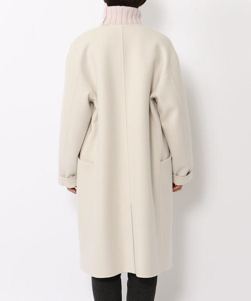 GALERIE VIE（ギャルリー ヴィー）の「ライトメルトン Vネックカラー