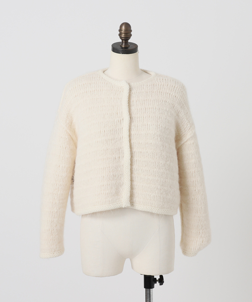 IENA（イエナ）の「スーリーアルパカ混シャギーニットジャケット