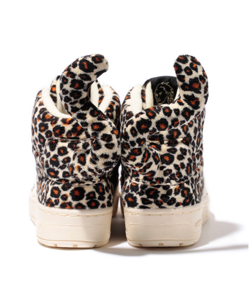 adidas（アディダス）の「adidas JS LEOPARD ジェレミースコット
