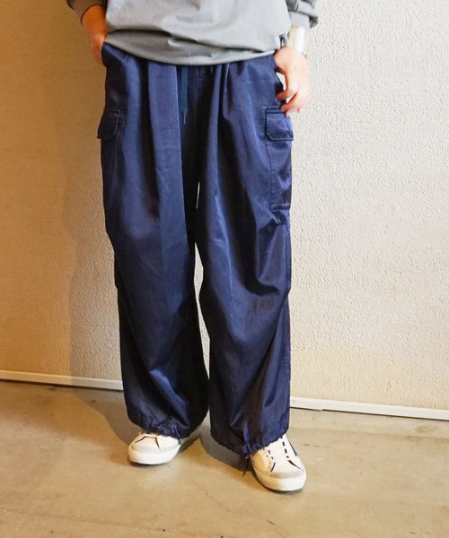 ジャーナルスタンダードラックス サテンカーゴパンツ ネイビー 紺色