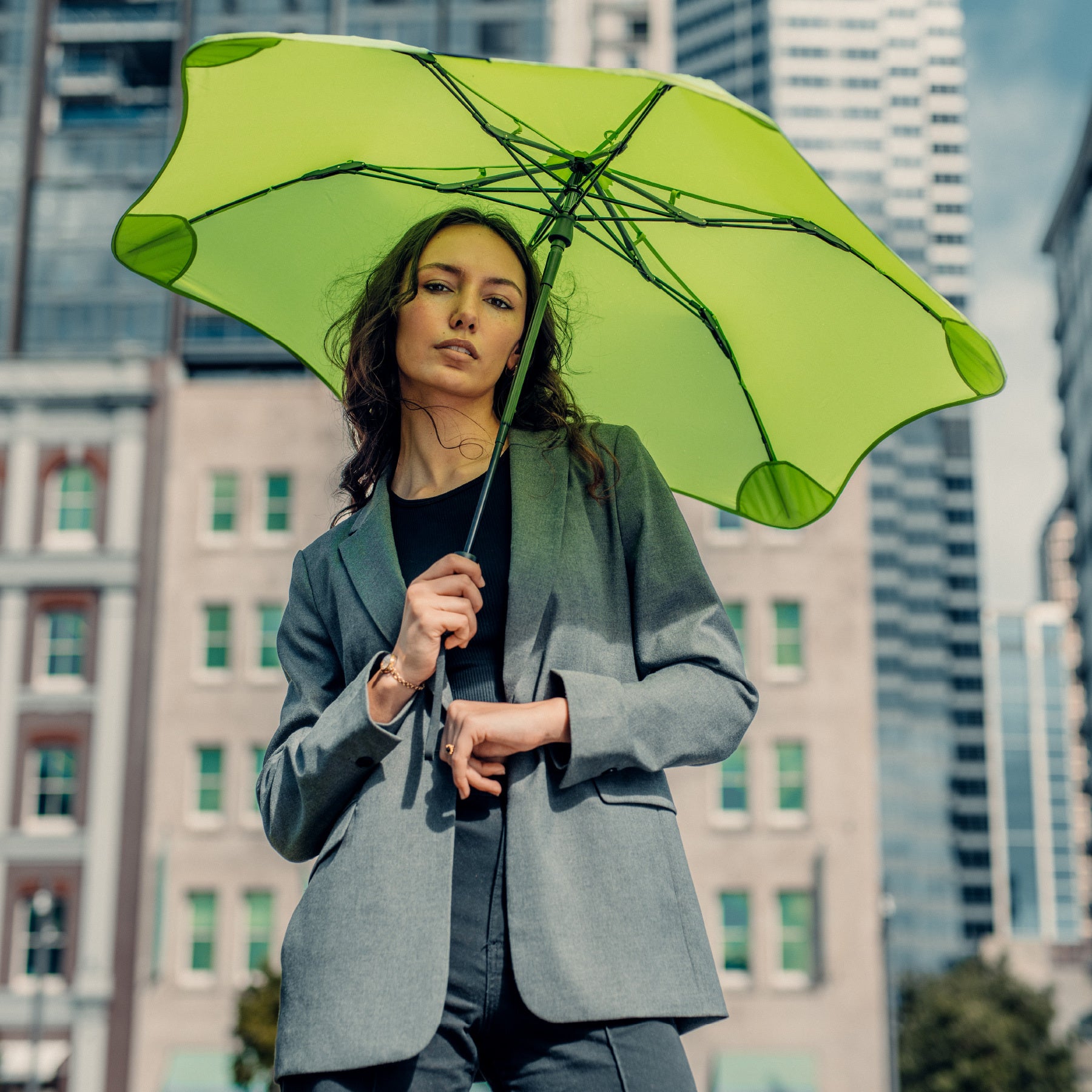 サエラ公式ストア限定カラー】BLUNT METRO MEADOW GREEN – Caetla