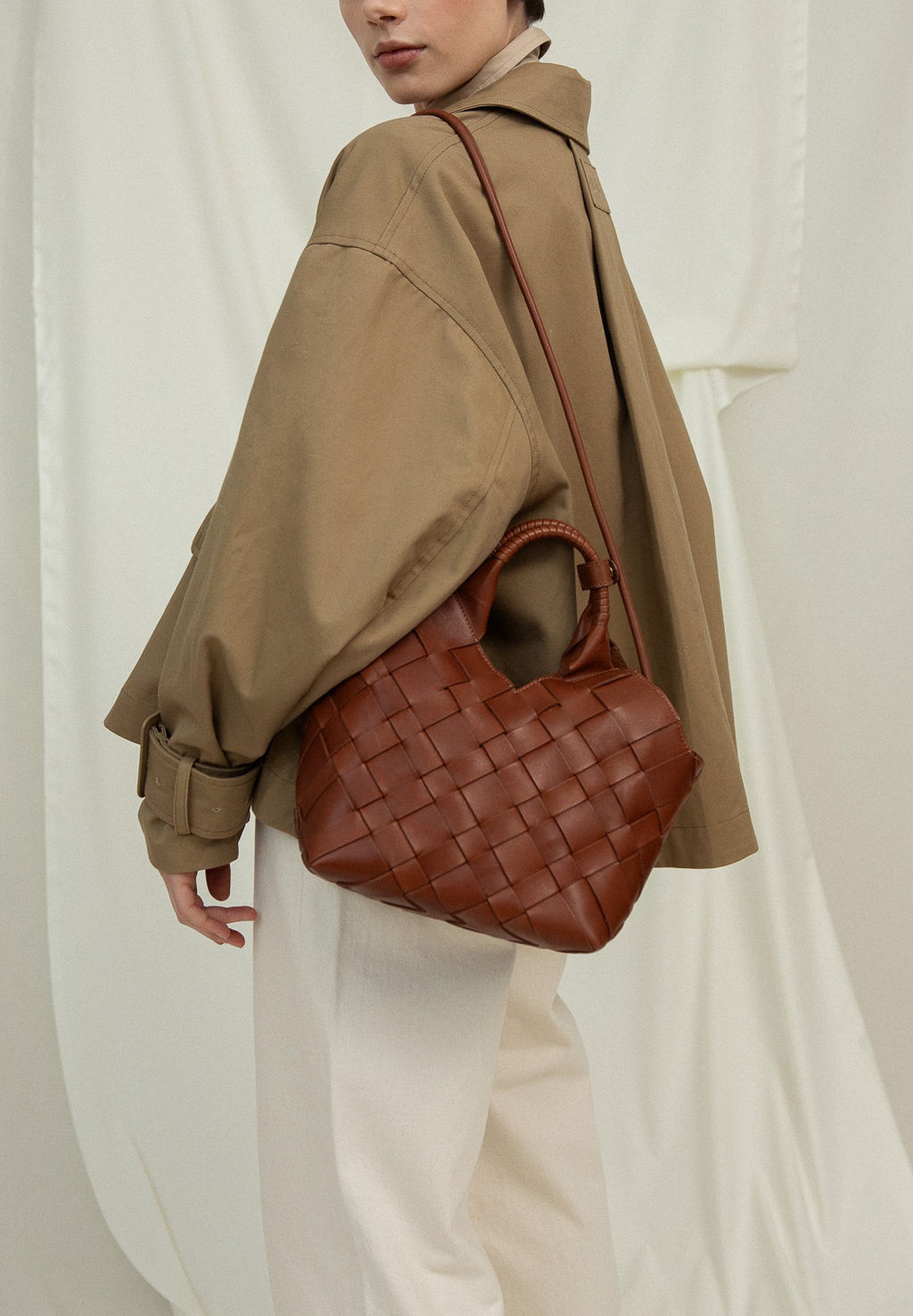 Cala Jade - Misu nubuck shoulder bag - almond brown