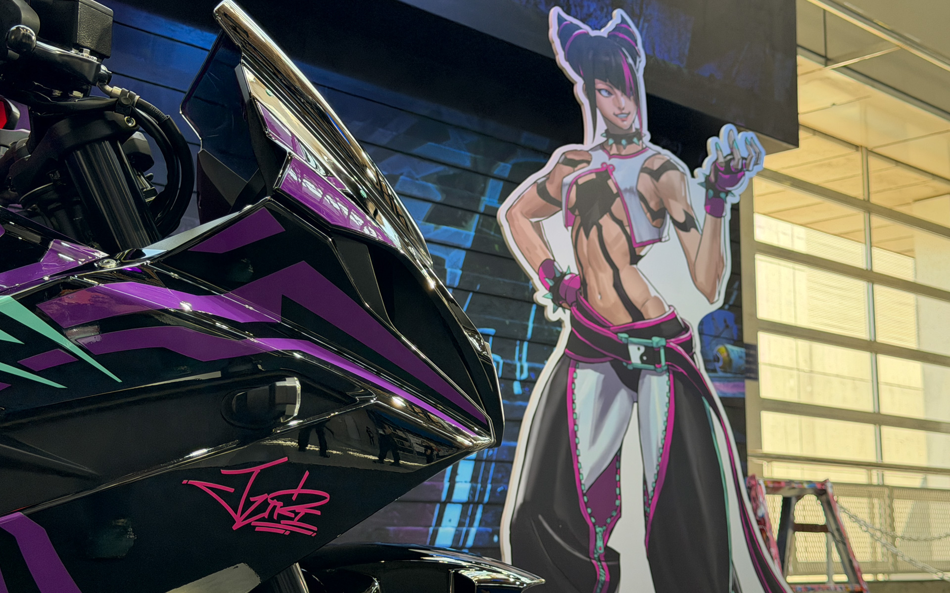 画像］スズキ、「ストリートファイター6」とのコラボバイク「GSX-8R