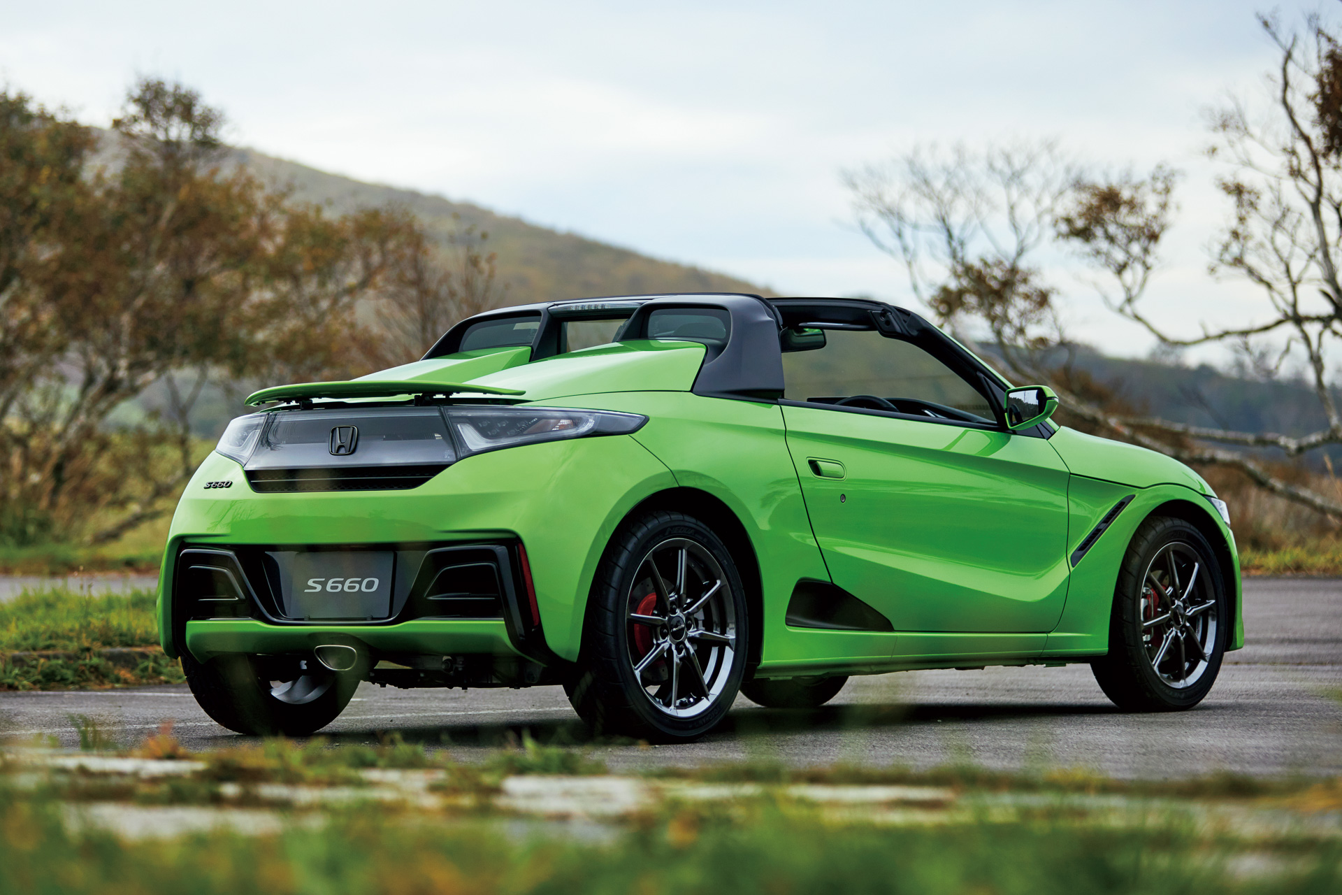 ホンダアクセス、ブラックスパッタリングホイールなど新「S660」用純正