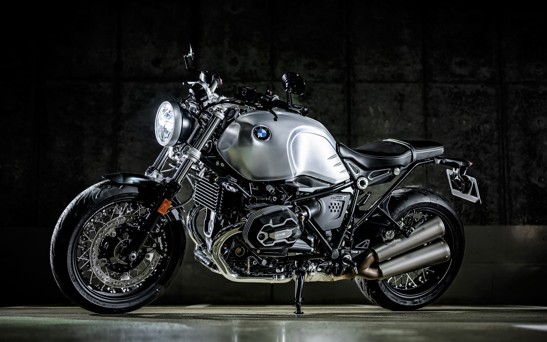 BMW MOTORRAD、100周年記念＆日本限定モデル「R nineT Pure ファイナル