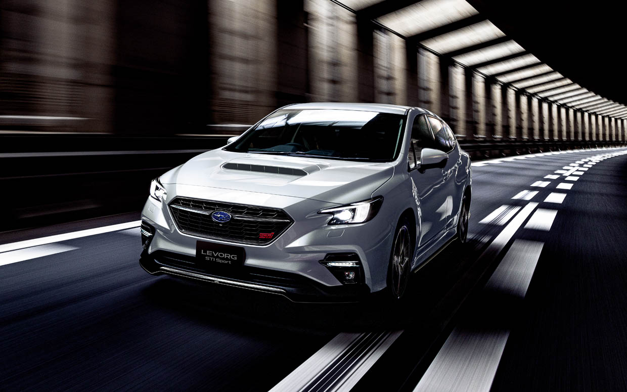 スバル、「レヴォーグ」に広角単眼カメラ採用の新世代アイサイトを搭載