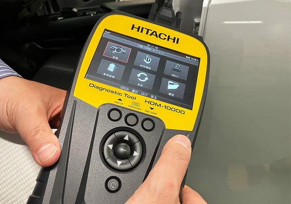 OBD車検/整備兼用、起動が早いプロ向けスキャンツール「HDM-10000