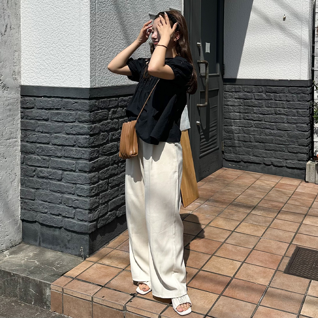 オフショルダーブラウス | ファッション通販サイト NUGU