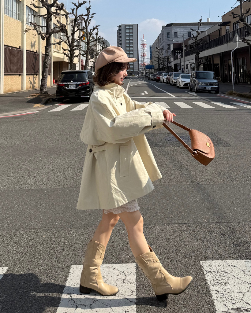 スタンドネックケープバックダブルジップジャケット | ファッション