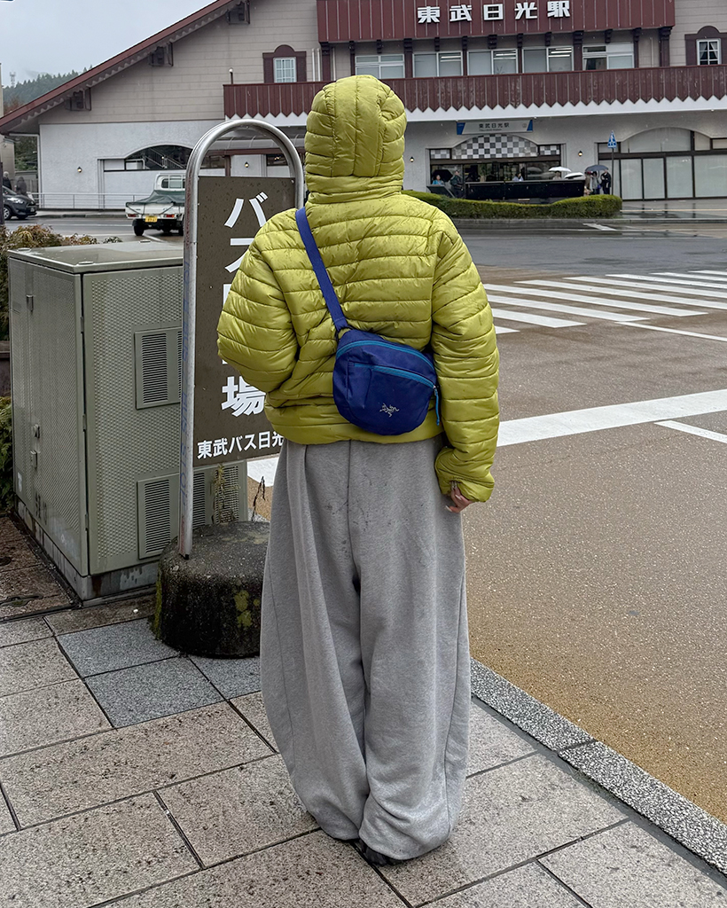 ユニセックス)2WAYフード軽量中綿ジャケット | ファッション通販サイト