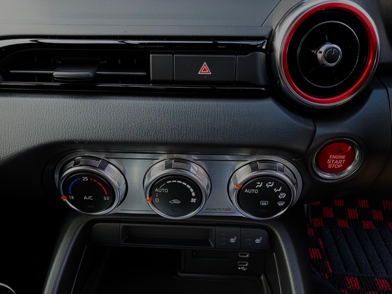 NDロードスター NR-A 純正エアコンパネル NDロードスター NR-A 純正