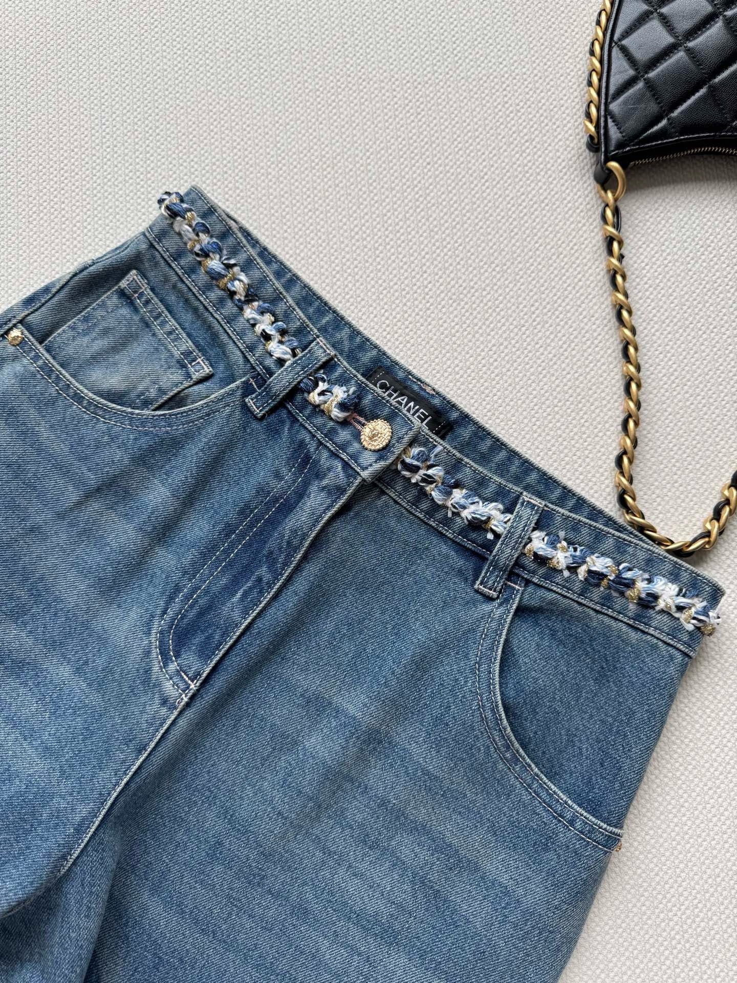 Chanel 25a denim pants – Theluxystudio