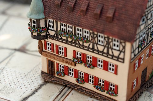 台湾 ドイツ、ローテンブルク薬局 高さ23cm midene-tw - Pinkoi