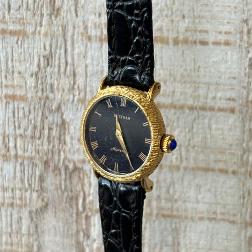 台湾 WALTHAM 手巻き機械式時計 ゴールド刻印デザイン ローマ数字文字