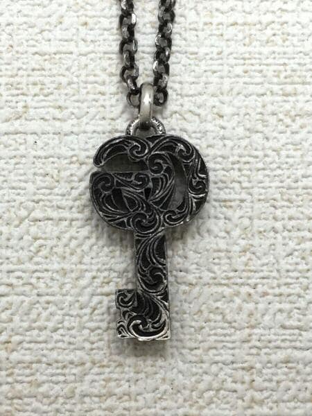 GUCCI(グッチ) / ダブルGG/キー/鍵モチーフネックレス/SV925/SLV