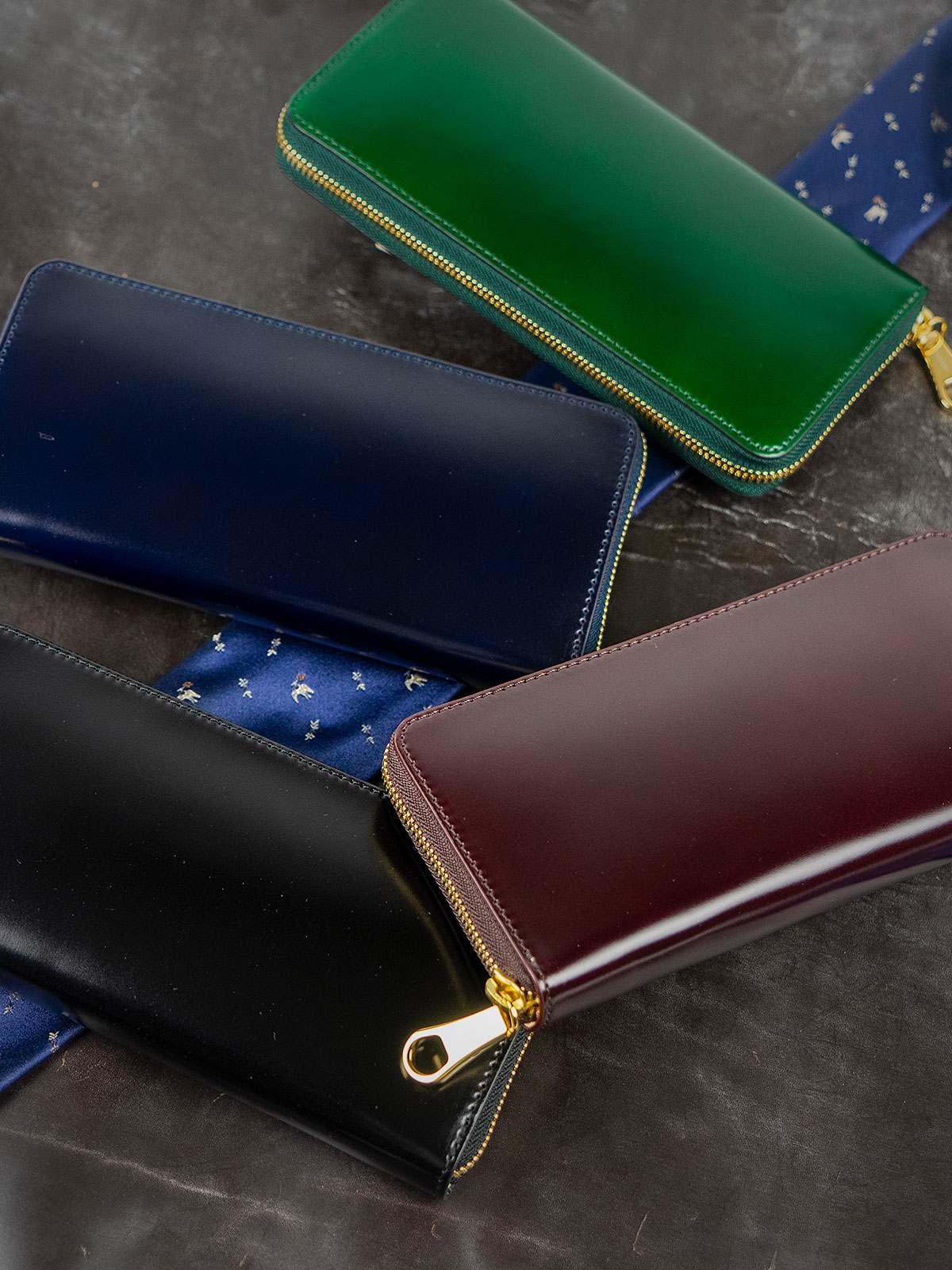 アニリンコードバン RFロングウォレット（ラウンドファスナー長財布