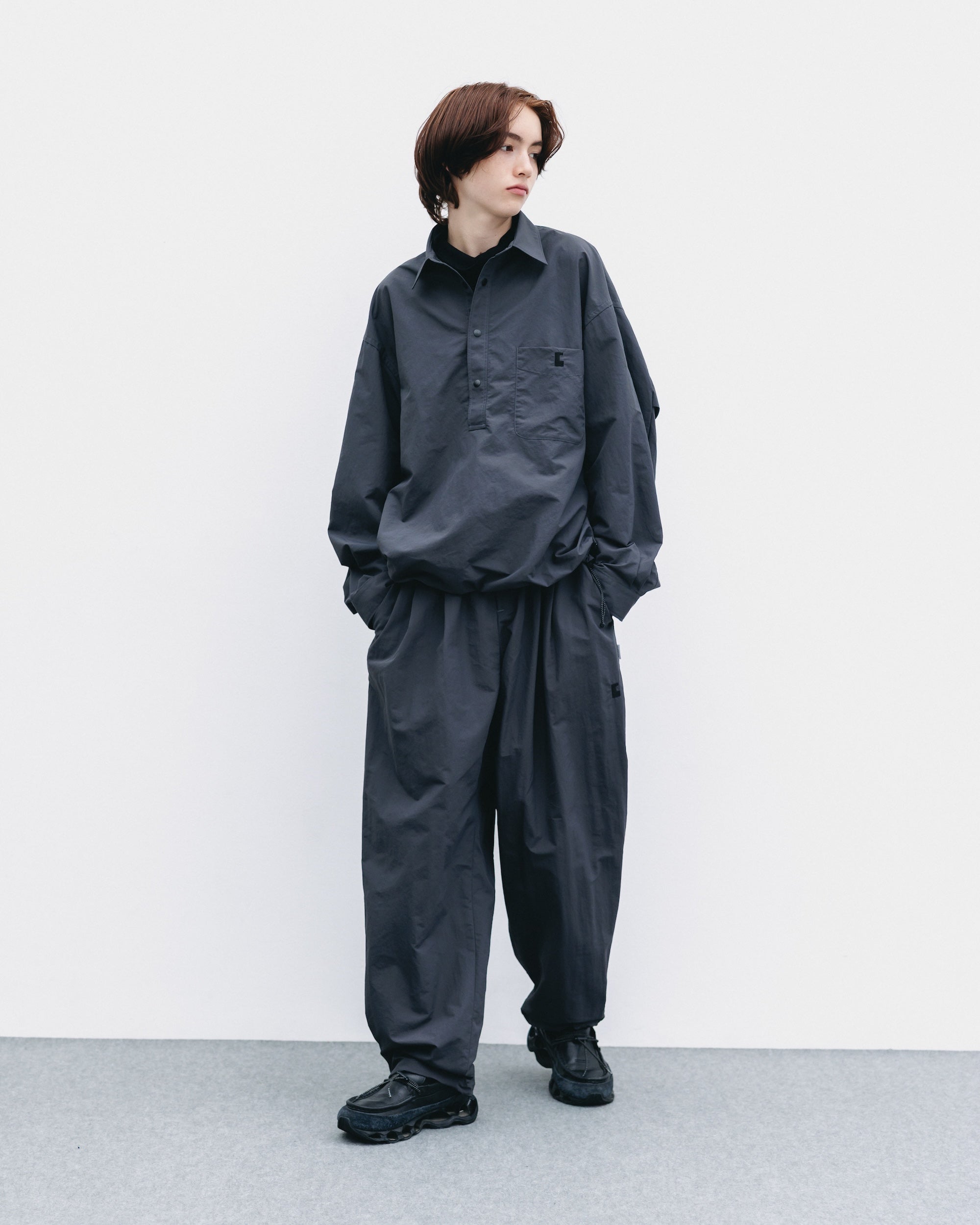 ACTIVE CITY UNIFORM L/S PULLOVER SHIRT (GRAY)