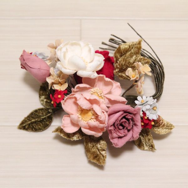 カネコイサオ ピンクハウス＆カネコイサオのコサージュ2点セットで〜す