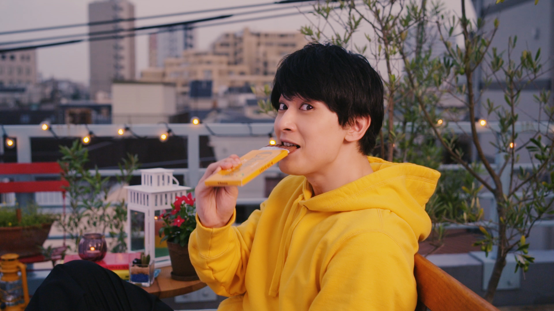 どっちの吉沢亮もいいに決まってる！『ロッテガーナブラック／ガーナ