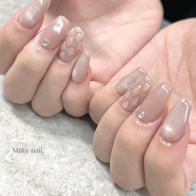 Milky nail ミルキーネイル｜美乃坂本のネイルサロン｜ネイルブック