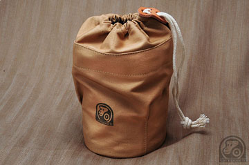 アウトドア ＞ sarupouch ＞ sarupouch Coleman フェザーストーブ用収納袋