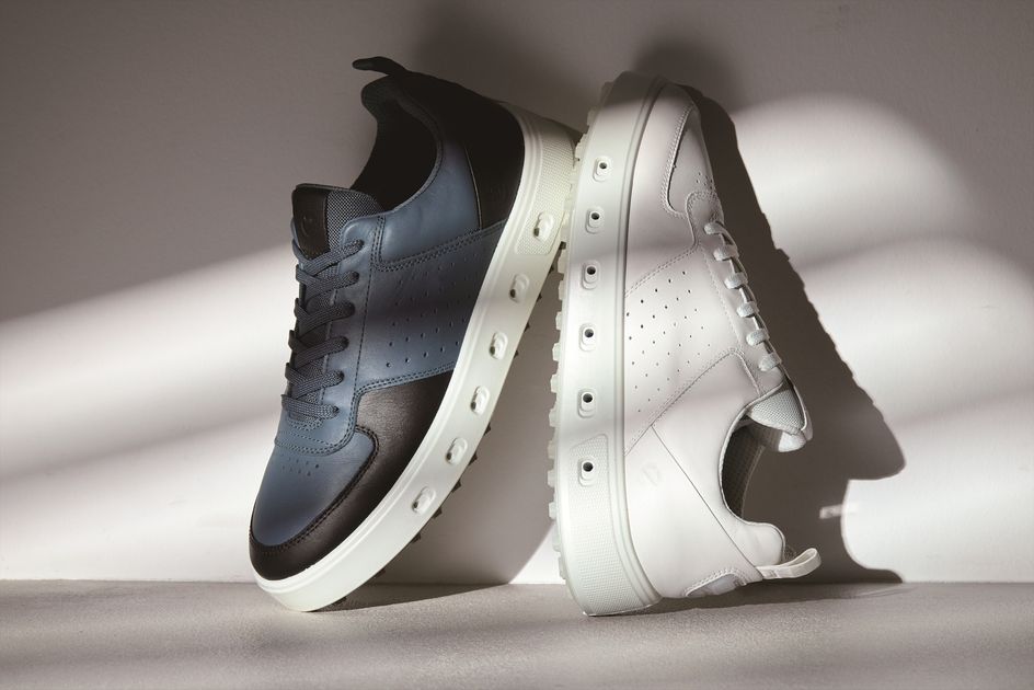 エコー＜GOLF STREET 720＞ ゴルフの行き帰りも使えるゴアテックス搭載