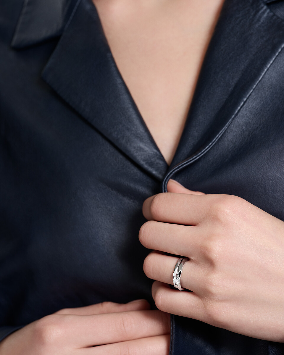 ファセット | リング スモール プラチナ | ブシュロン