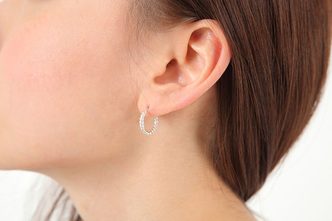 あんしん鑑定】ティファニー TIFFANY ナローフープピアス スモール