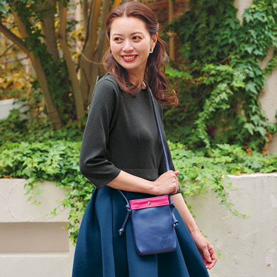 GRAND・FOOD・HALL!]サコッシュMart別注カラー(ピンク×ネイビー