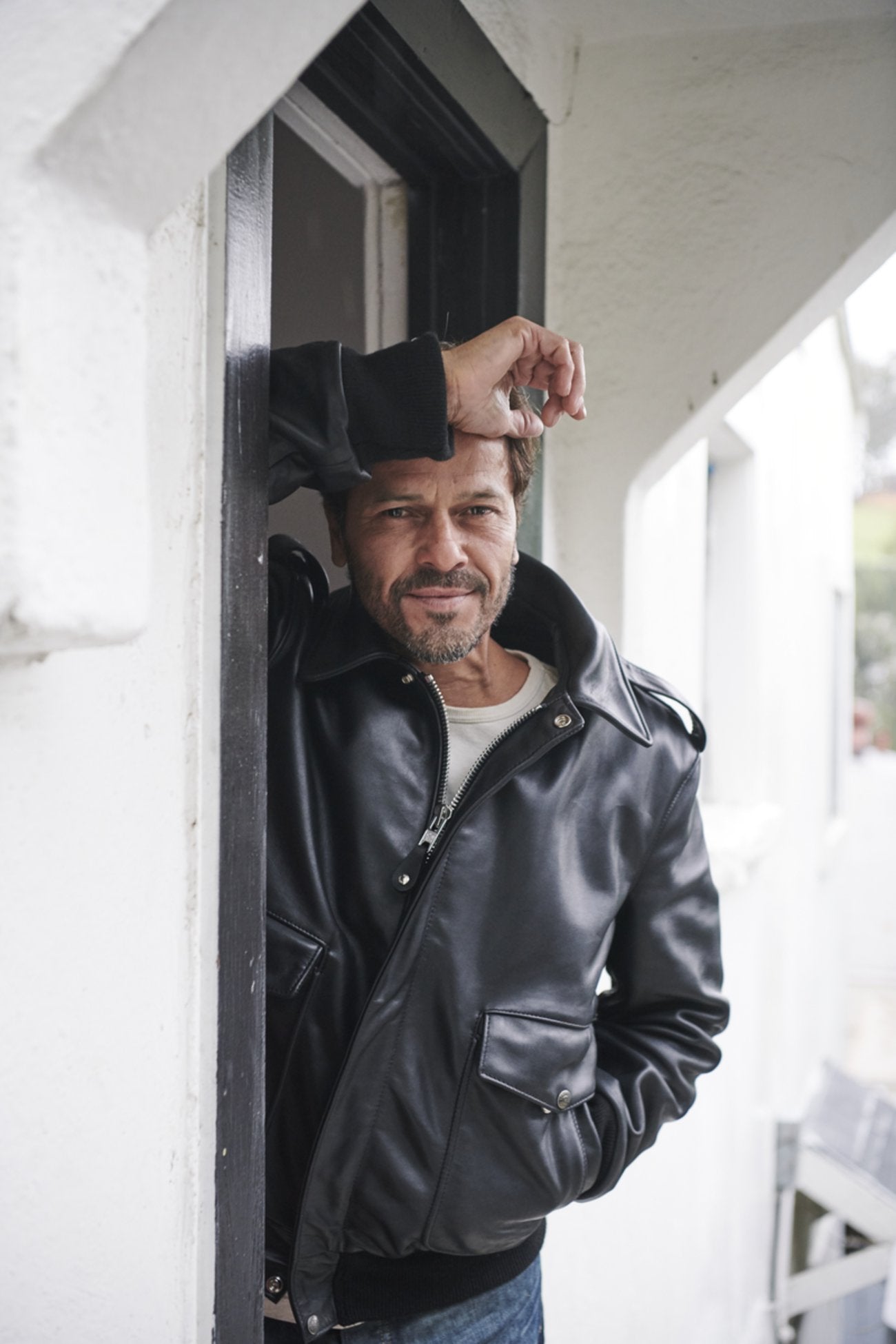 Schott 184SM Men's A-2 Naked Cowhide Leather Flight Jacket - Black