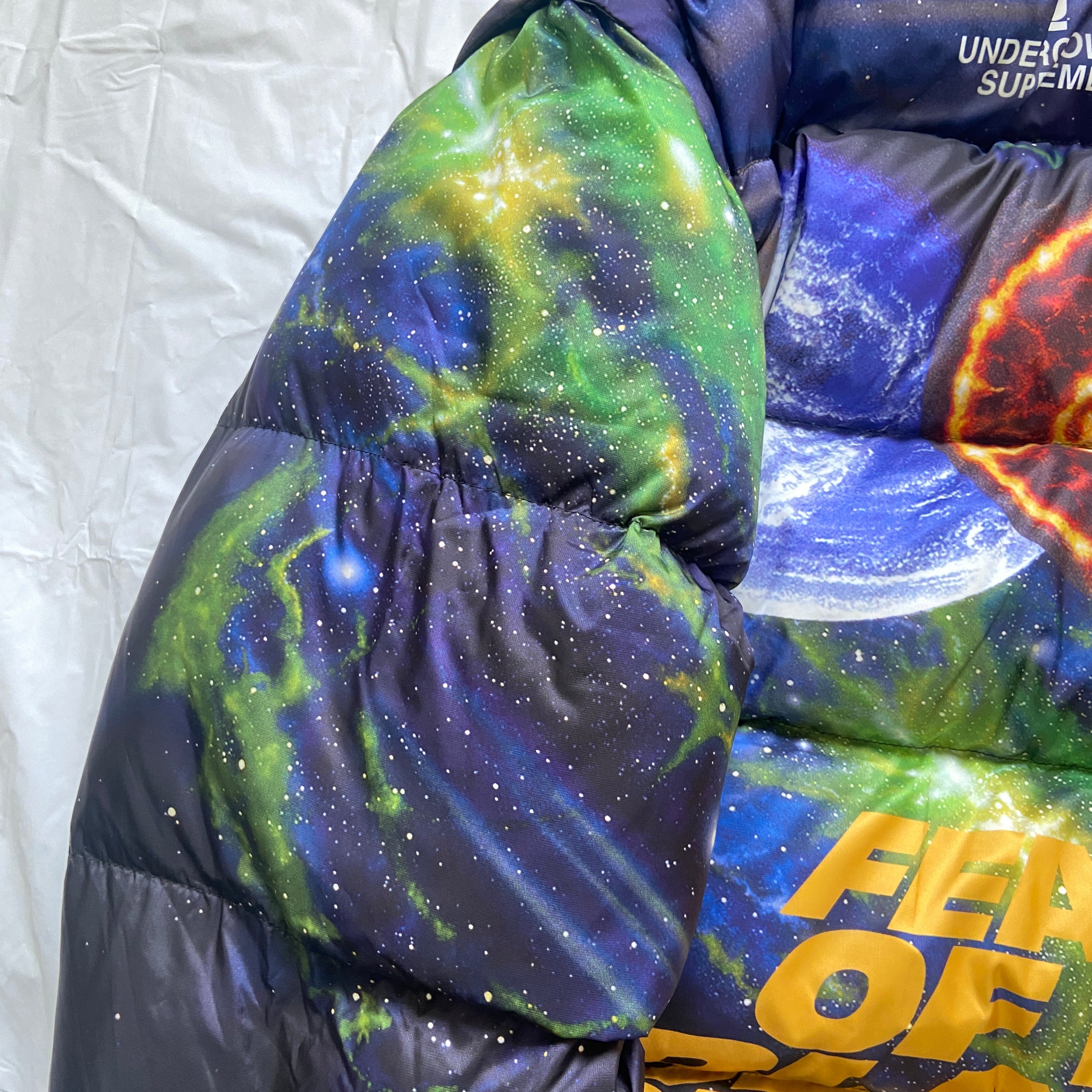 Undercover Supreme public enemy puffer jacket M – Dusty Archive