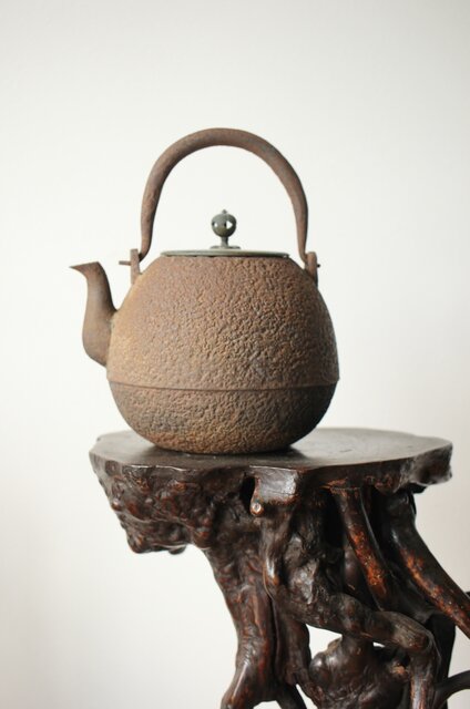 名越昌晴 大日本釜師長 鉄瓶/湯沸 M371｜骨董店 のびる 古美術 骨董