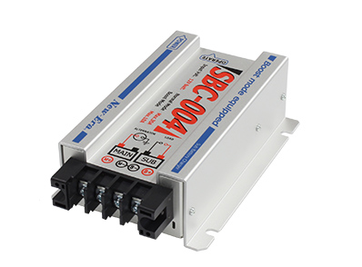 New-Era製 サブバッテリーチャージャー SBC-004（走行充電器