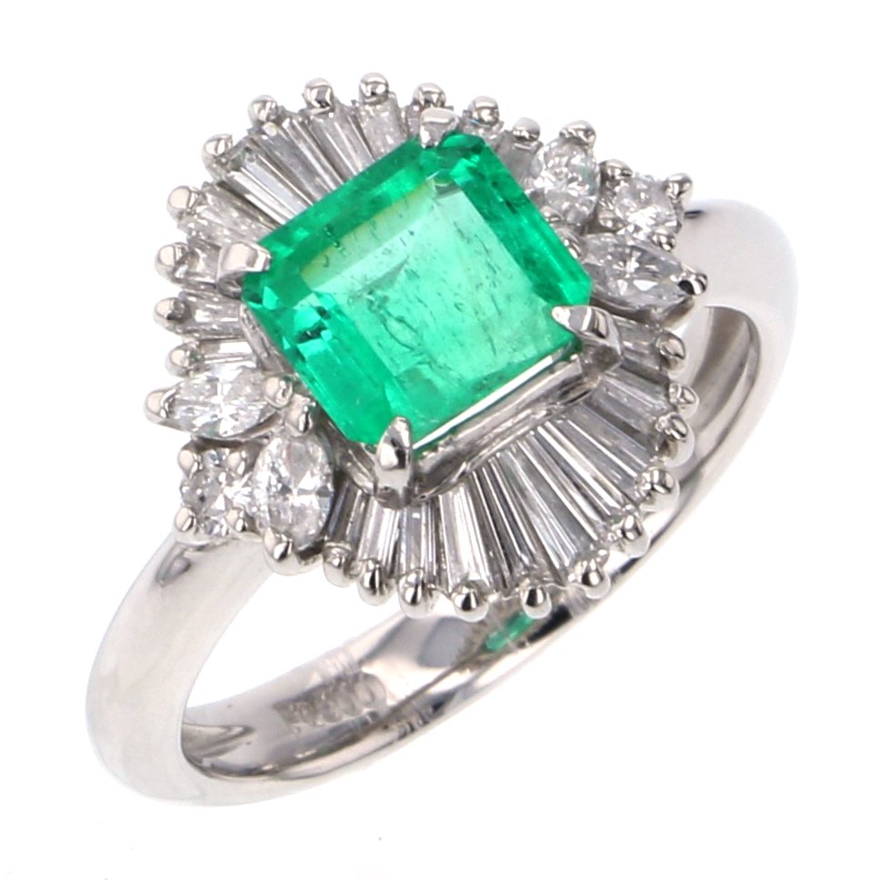 プラチナ900 エメラルド ダイヤモンド リング J202021 | ユキザキ