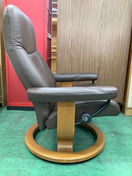 Ekornes (エコーネス) ストレスレスチェアー ブラウン オットマン付 1