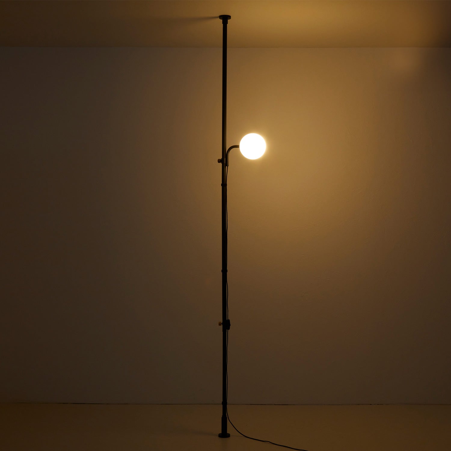 Ball Lamp Black 縦・横取付 D-BA-BK｜平安伸銅工業オンラインショップ